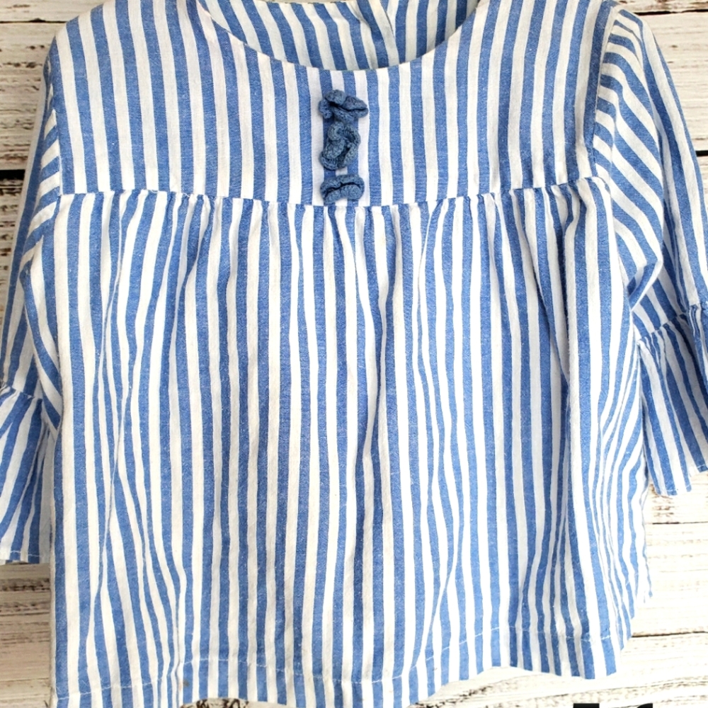 Blue stripe boutique beautiful blouse